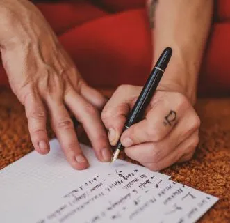 Left Handed Writing Problems and Handwriting Help for Left Handers 6 Use the Right Hand to Hold the Paper