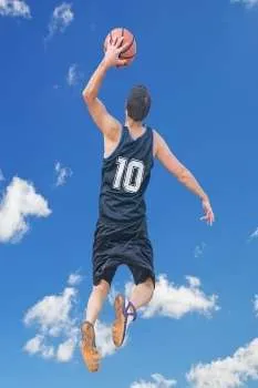 Do Left handed Basketball Players Have an Advantage? 1 Left Handed in Basketball